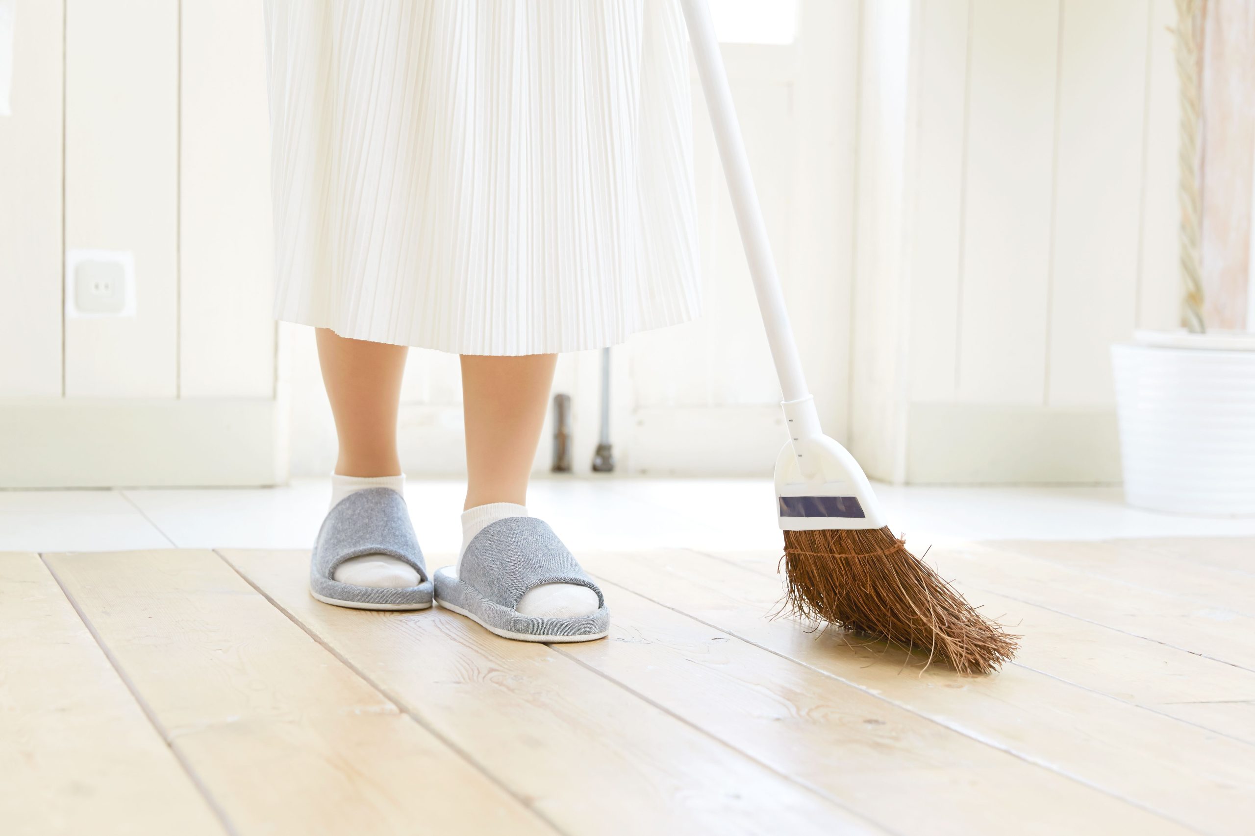 Discover the Ideal Frequency for Dusting Each Room and the Consequences of Neglecting It