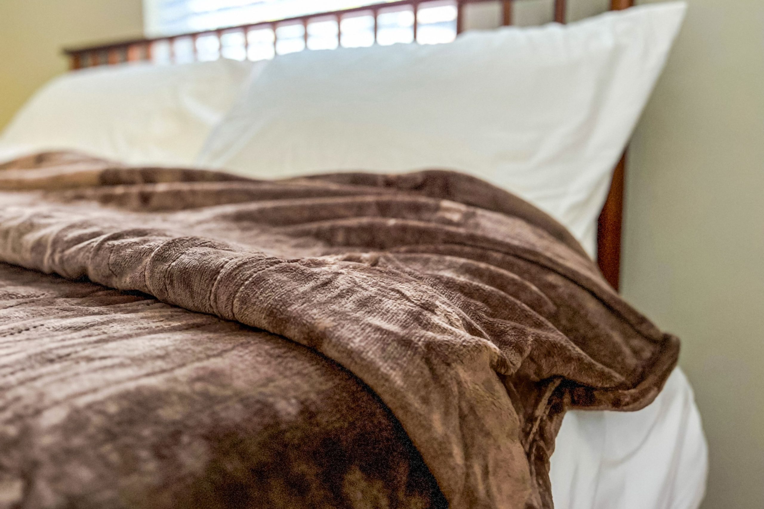 Our Top-Rated Electric Blanket Is Now on Discount, Possibly Restoring Harmony for Couples with Different Sleep Temperature Preferences.